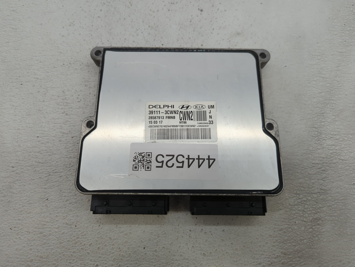 2016-2018 Kia Sorento PCM Engine Control Computer ECU ECM PCU OEM P/N:39101-3CWN2 39111-3CWN2 Fits Fits 2016 2017 2018 OEM U