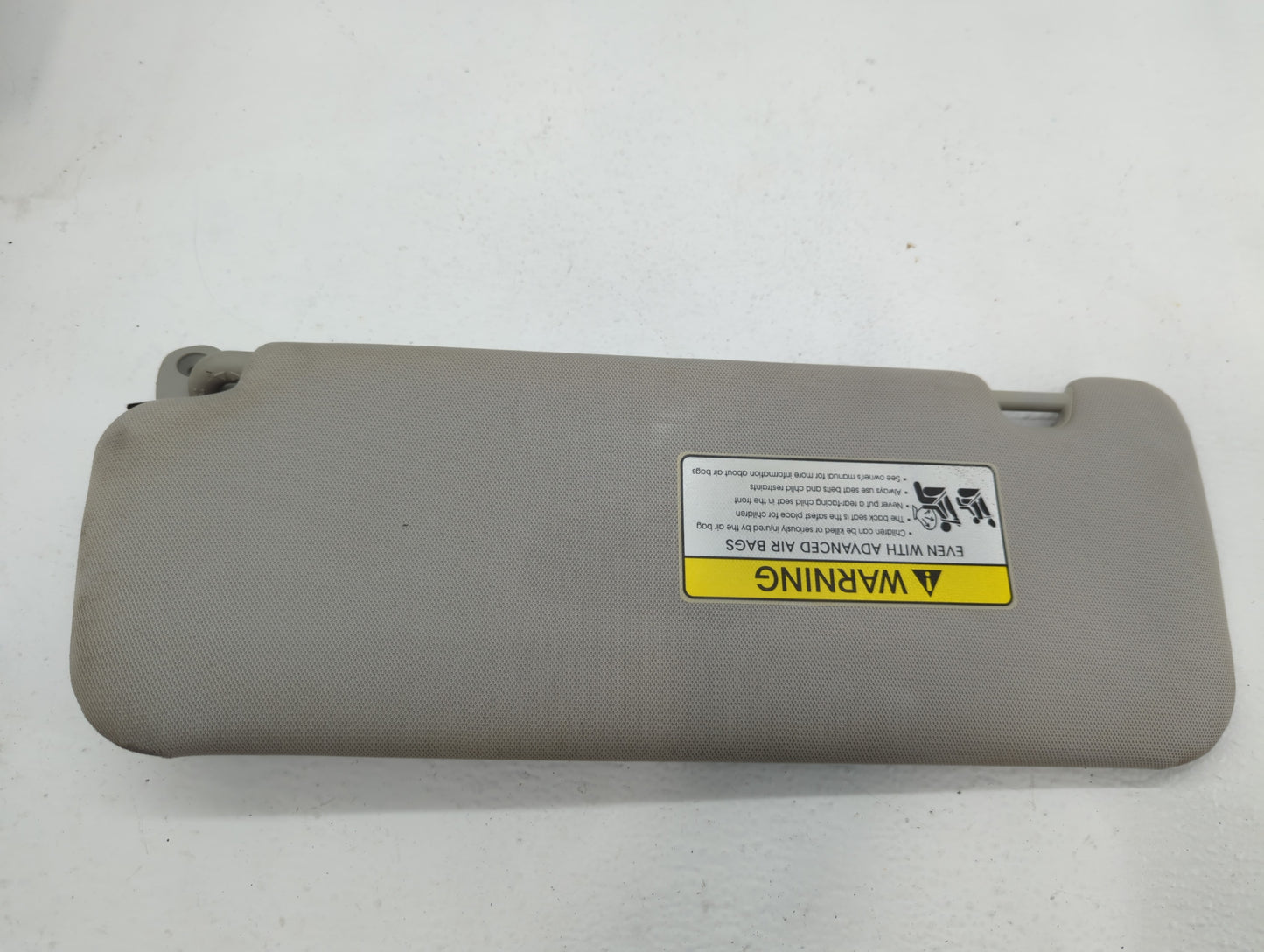 2016-2020 Kia Sorento Sun Visor Shade Replacement Passenger Right Mirror Fits Fits 2016 2017 2018 2019 2020 OEM Used Auto Pa
