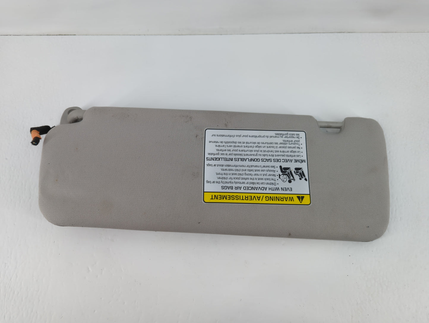 2016-2020 Kia Sorento Sun Visor Shade Replacement Passenger Right Mirror Fits Fits 2016 2017 2018 2019 2020 OEM Used Auto Pa