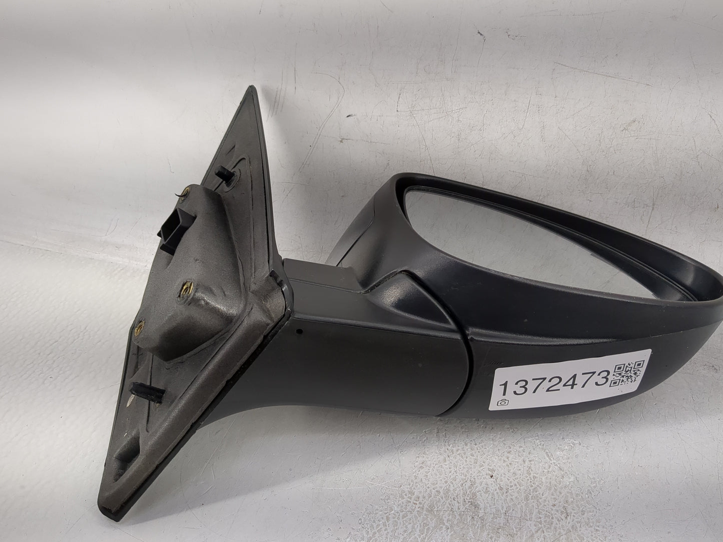 2014-2019 Kia Soul Driver Side View Mirror - Left Door Mirror OEM Used - Oemusedautoparts1.com