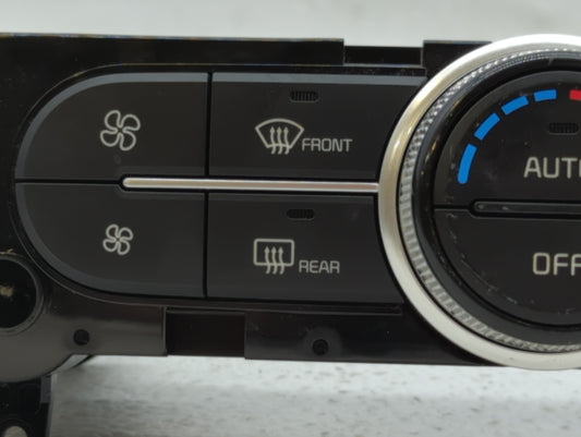 2017-2019 Kia Soul Climate Control Module Temperature AC/Heater Replacement P/N:97250-B2DQ1CA 97250-B2GQ1CA Fits OEM Used Auto Parts