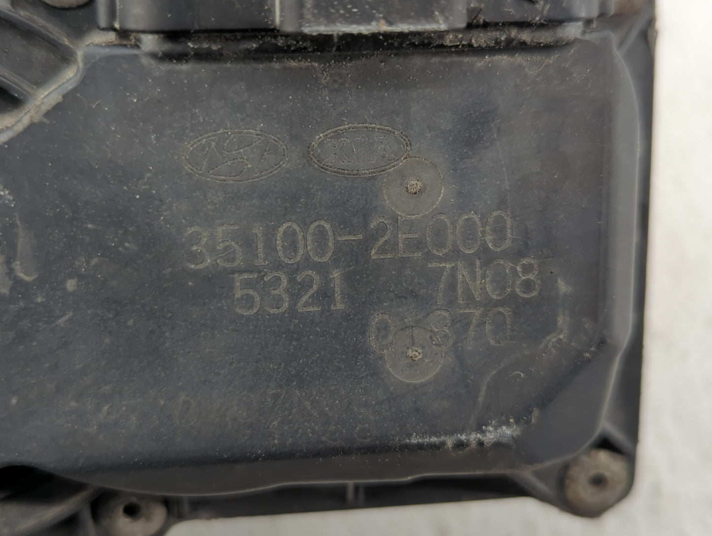2014-2019 Kia Soul Throttle Body P/N:35100-2E000 35100-2E710 Fits Fits 2011 2012 2013 2014 2015 2016 2017 2018 2019 2020 202