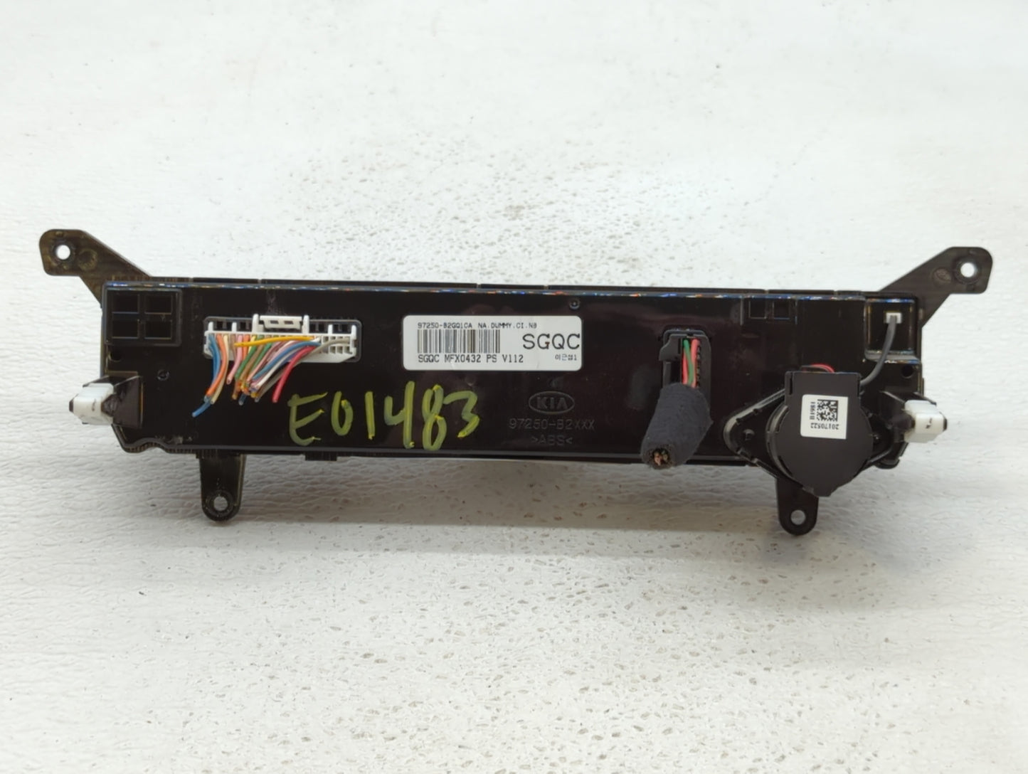 2017-2019 Kia Soul Climate Control Module Temperature AC/Heater Replacement P/N:97250-B2GQ1CA 97250-B2DQ1CA Fits OEM Used Au