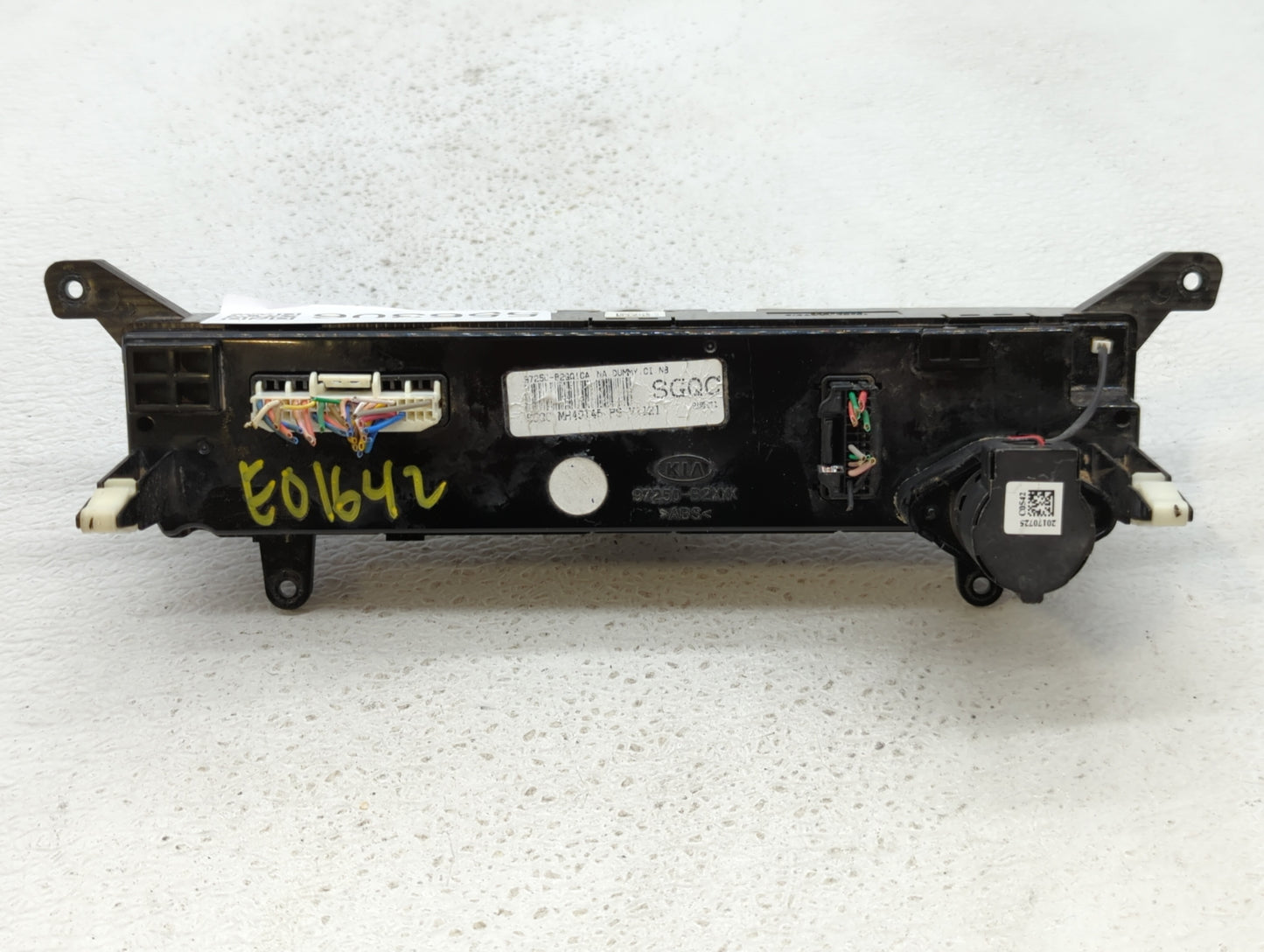 2017-2019 Kia Soul Climate Control Module Temperature AC/Heater Replacement P/N:97250-B2Q1CA Fits Fits 2017 2018 2019 OEM Us