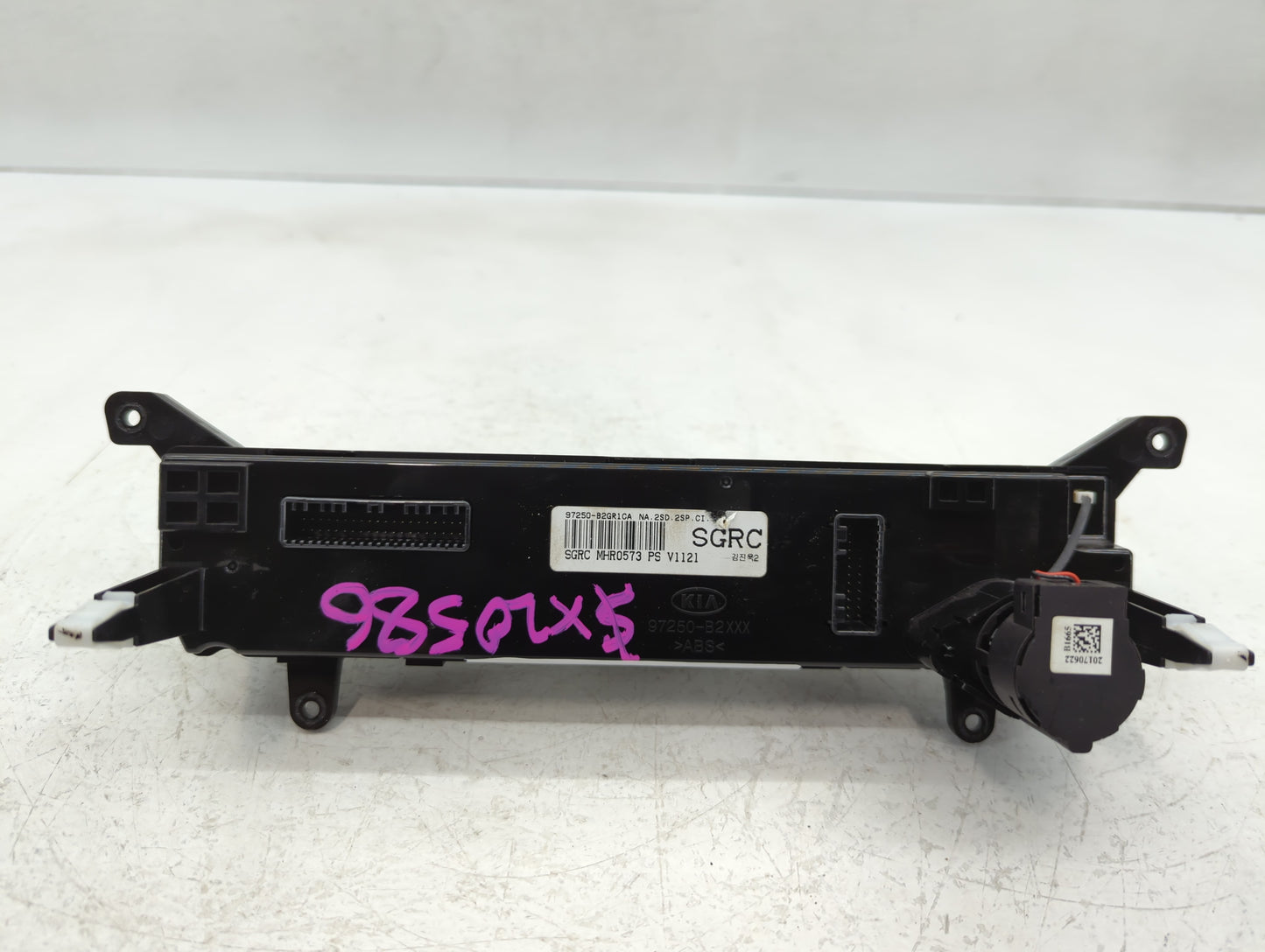 2017-2019 Kia Soul Climate Control Module Temperature AC/Heater Replacement P/N:97250-B2GR1CA Fits Fits 2017 2018 2019 OEM U