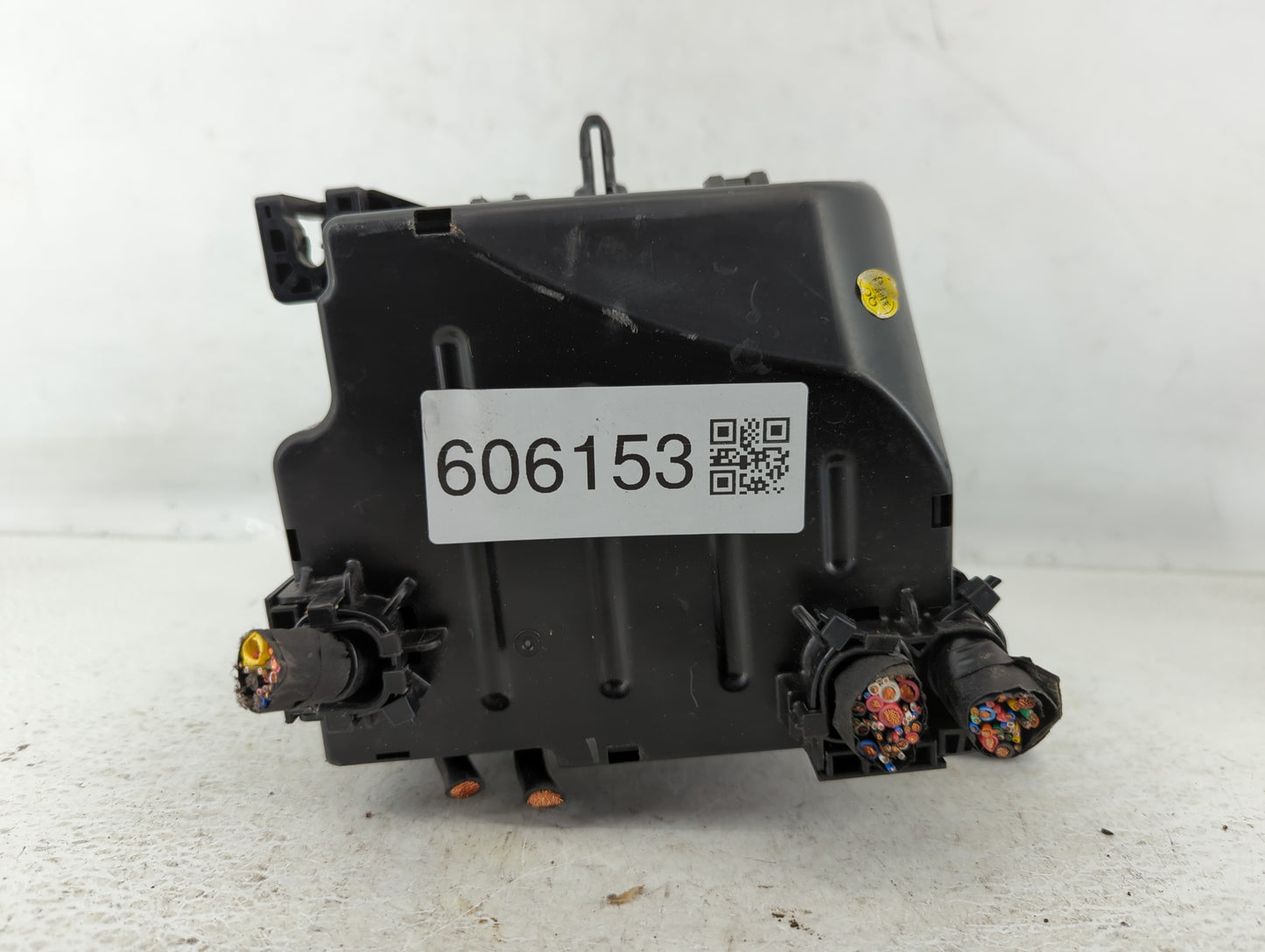 2017-2019 Kia Soul Fusebox Fuse Box Panel Relay Module P/N:91950-B2350 Fits Fits 2017 2018 2019 OEM Used Auto Parts - Oemuse