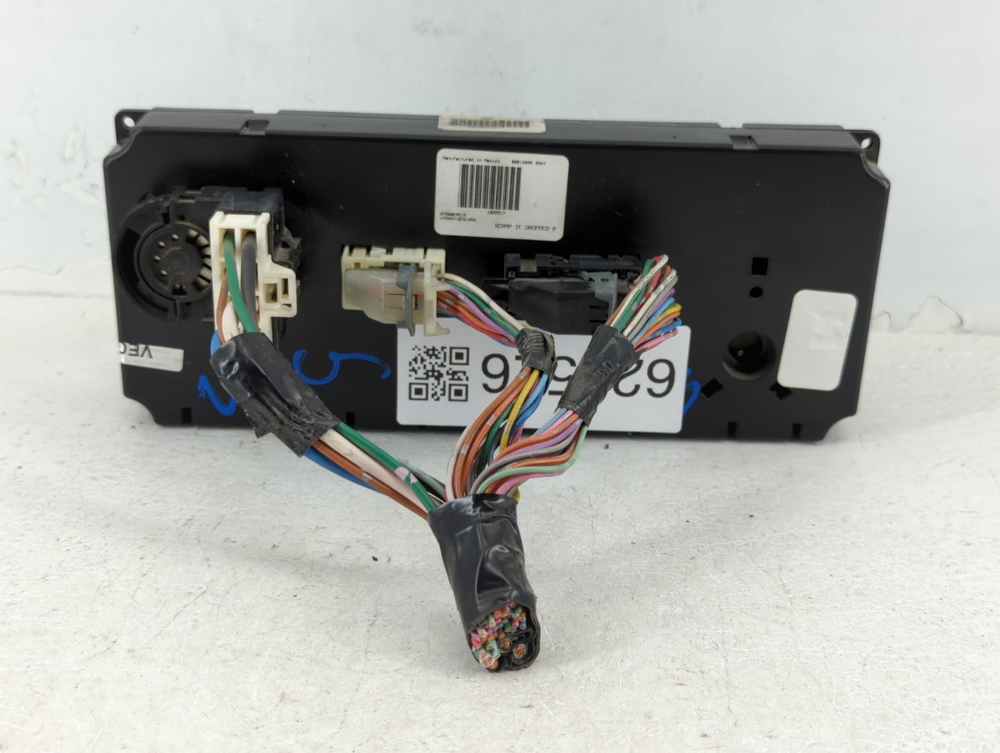 2017-2019 Kia Soul Climate Control Module Temperature AC/Heater Replacement P/N:27500ER51R Fits Fits 2017 2018 2019 OEM Used