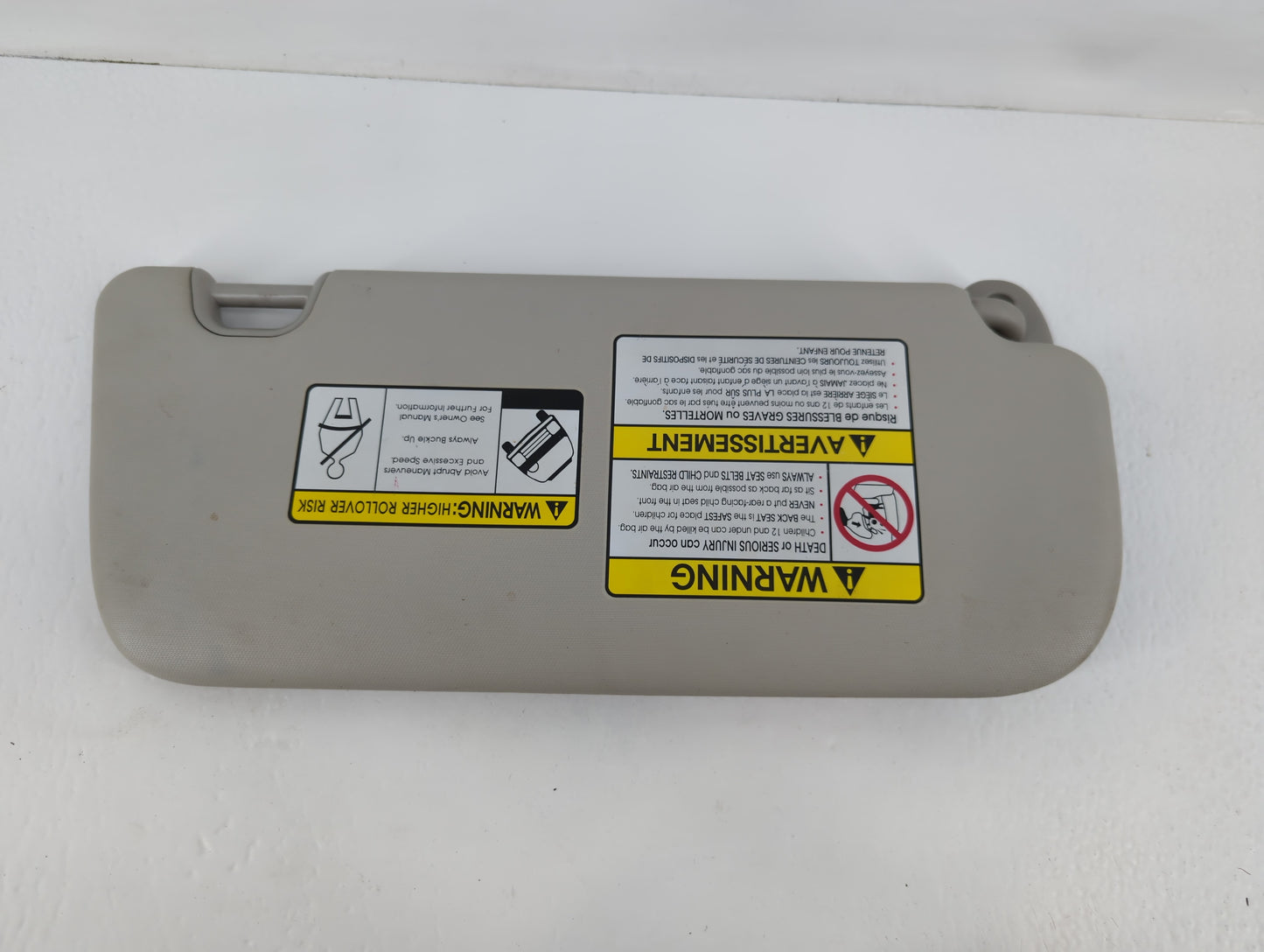 2014-2019 Kia Soul Sun Visor Shade Replacement Driver Left Mirror Fits Fits 2014 2015 2016 2017 2018 2019 OEM Used Auto Part