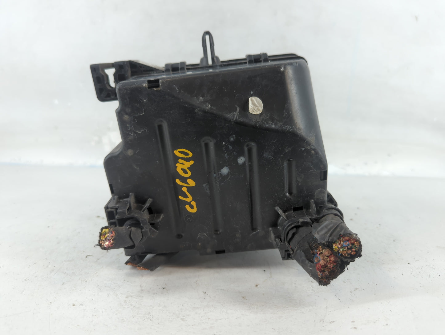 2017-2019 Kia Soul Fusebox Fuse Box Panel Relay Module P/N:91950-B2330 Fits Fits 2017 2018 2019 OEM Used Auto Parts - Oemuse