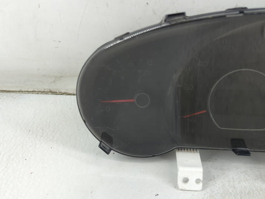 2018-2019 Kia Soul Instrument Cluster Speedometer Gauges P/N:94006-B2720 Fits Fits 2018 2019 OEM Used Auto Parts