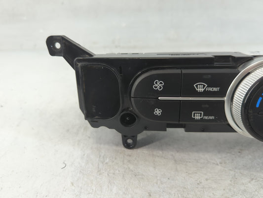 2017-2019 Kia Soul Climate Control Module Temperature AC/Heater Replacement P/N:97250-B2G01CA Fits Fits 2017 2018 2019 OEM Used Auto Parts