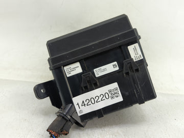 2017-2019 Kia Sportage Fusebox Fuse Box Panel Relay Module P/N:91950-D9BC0 Fits Fits 2017 2018 2019 OEM Used Auto Parts