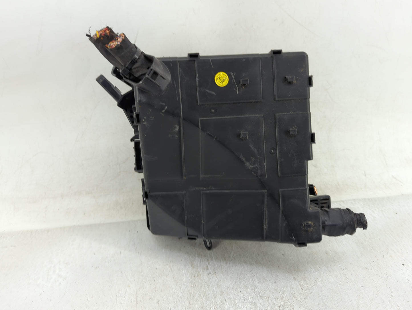 2017-2019 Kia Sportage Fusebox Fuse Box Panel Relay Module P/N:91950-D9BC0 Fits Fits 2017 2018 2019 OEM Used Auto Parts - Oe