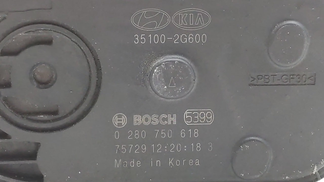 2017-2019 Kia Sportage Throttle Body P/N:0 280 750 618 35100-2G600 Fits Fits 2015 2016 2017 2018 2019 OEM Used Auto Parts -