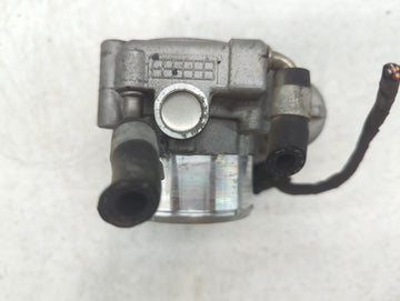 2017-2021 Kia Sportage Throttle Body P/N:0 280 750 618 35100-2G600 Fits Fits 2015 2016 2017 2018 2019 2020 2021 OEM Used Auto Parts