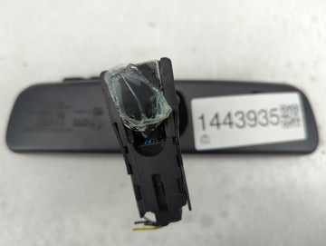 2018 Land Rover Range Rover Sport Interior Rear View Mirror Replacement OEM P/N:048835 GNTX-1743, NZLUAM5F, 4112A-UAM5F Fits OEM Used Auto Parts