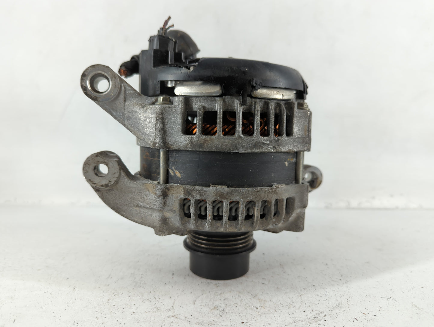 2013-2020 Lincoln Mkz Alternator Replacement Generator Charging Assembly Engine OEM P/N:G2GT-10300-AA Fits OEM Used Auto Par