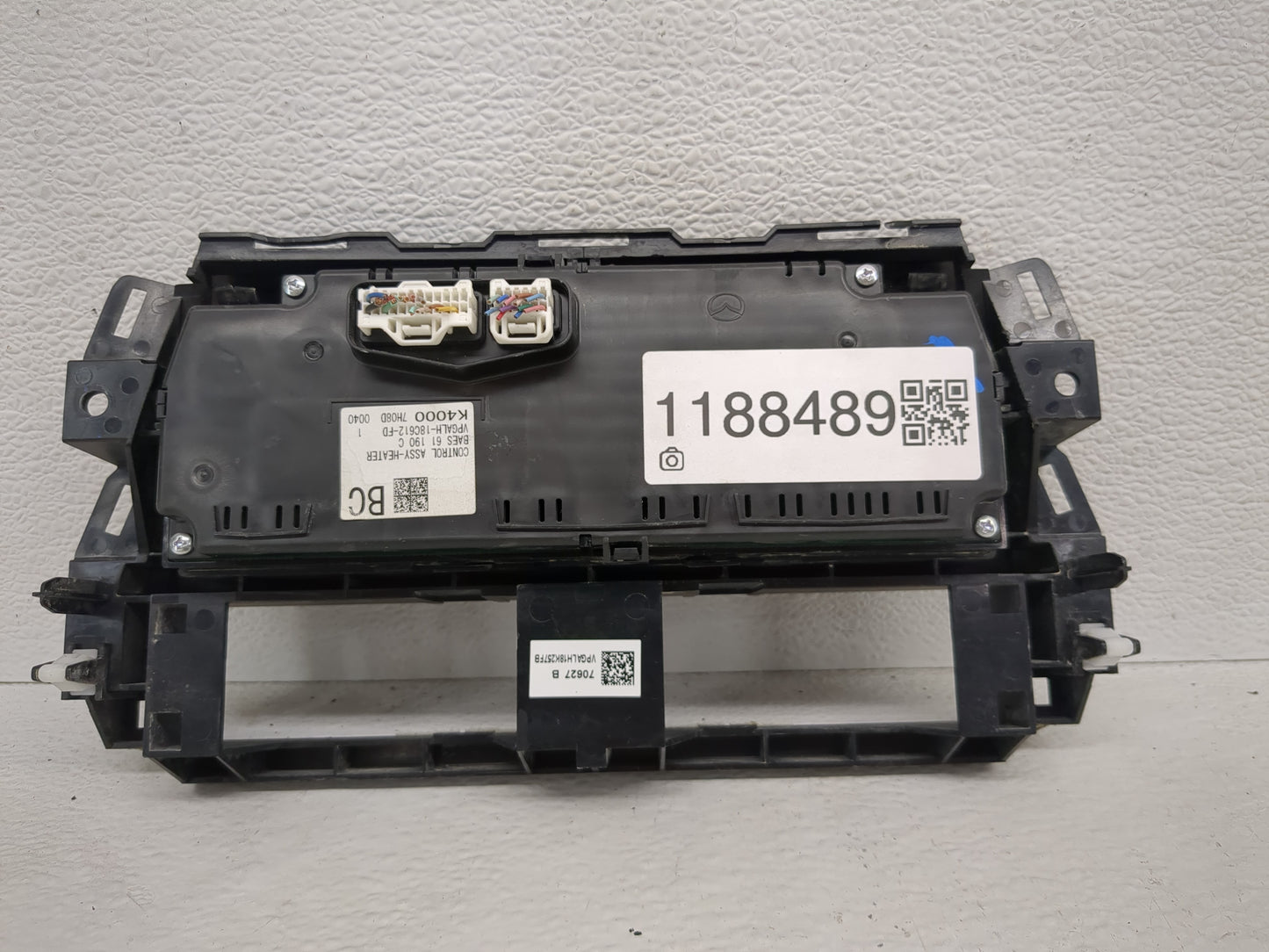2017-2018 Mazda 3 Climate Control Module Temperature AC/Heater Replacement P/N:GALH-18C612-FD Fits Fits 2017 2018 OEM Used A