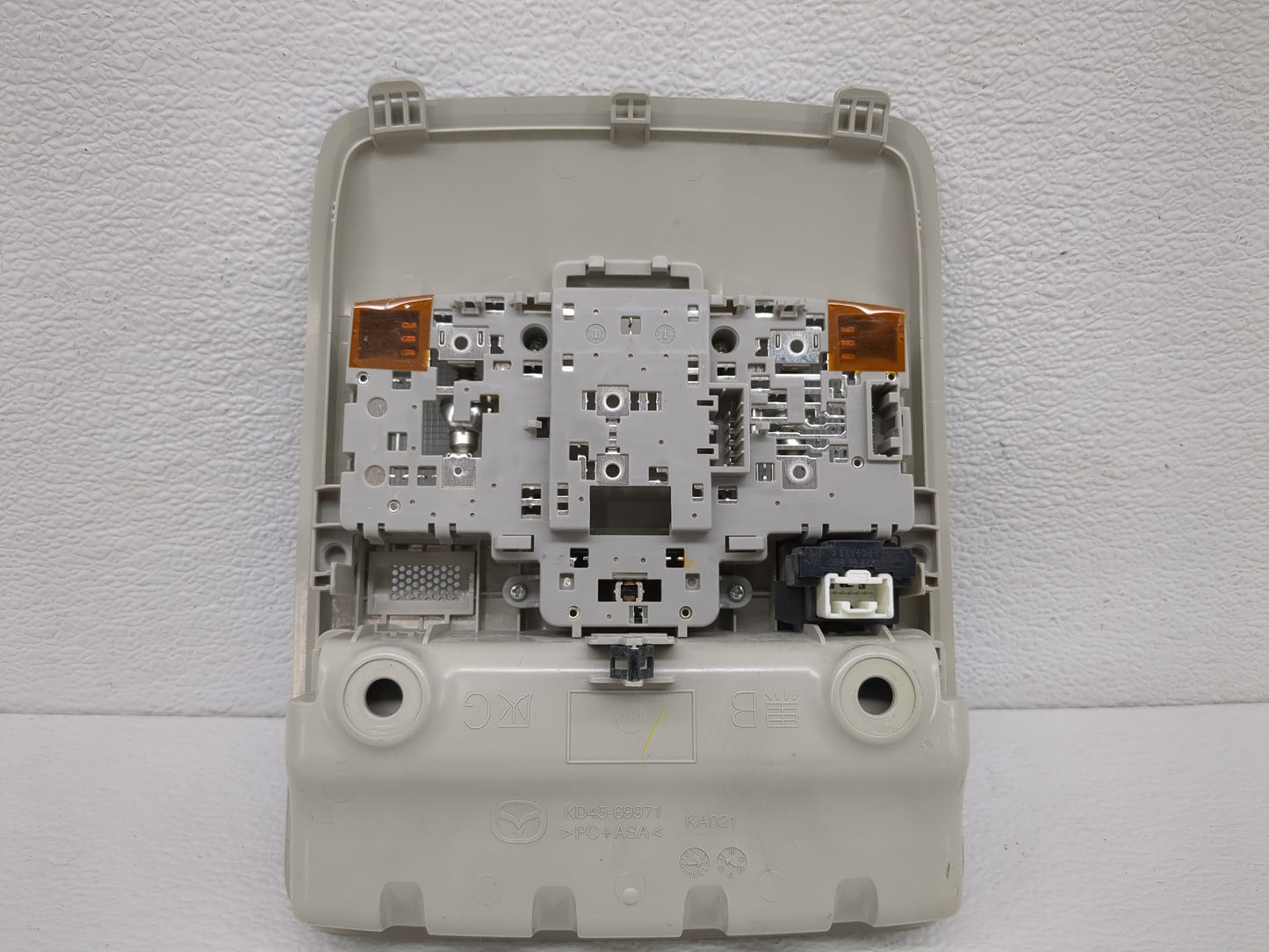 2018 Mazda 3 Overhead Roof Console - Oemusedautoparts1.com