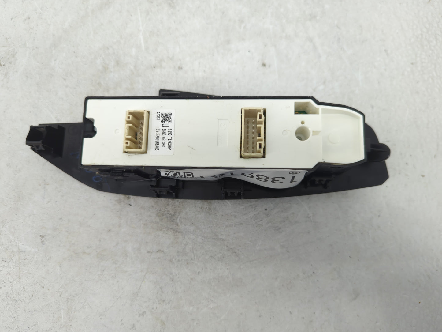 2017-2018 Mazda 3 Master Power Window Switch Replacement Driver Side Left P/N:BNN5 66 350 Fits Fits 2017 2018 OEM Used Auto