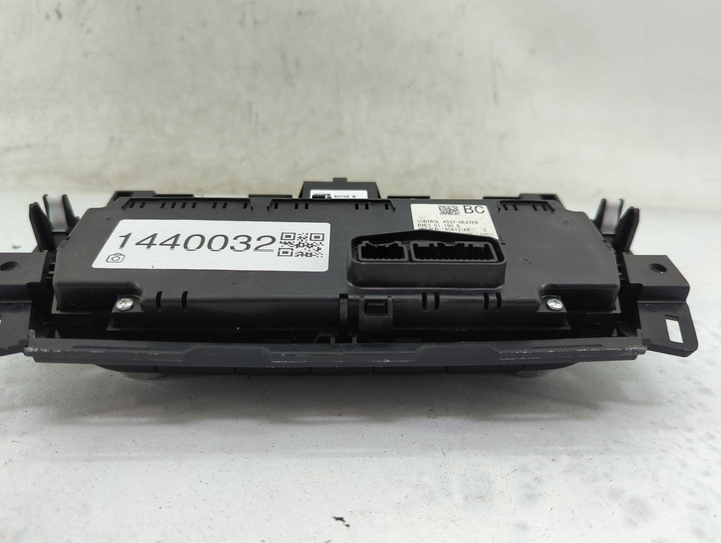 2017-2018 Mazda 3 Climate Control Module Temperature AC/Heater Replacement P/N:BAES61190D VPGALH-18C612-FF Fits Fits 2017 20