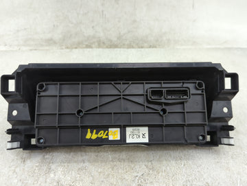 2018 Mazda Cx5 Climate Control Module Temperature AC/Heater Replacement P/N:KL2J611908D28 Fits Fits 2017 OEM Used Auto Parts
