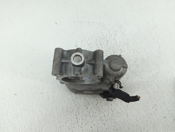 2015-2018 Mercedes-Benz C300 Throttle Body P/N:A 270 141 00 25 2701410025 Fits Fits 2013 2014 2015 2016 2017 2018 2019 2020 2021 OEM Used Auto Parts