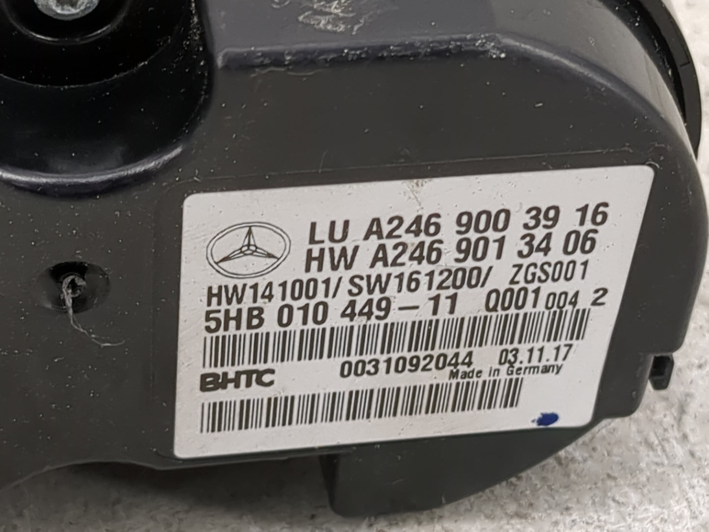 2014-2019 Mercedes-Benz Cla250 Climate Control Module Temperature AC/Heater Replacement P/N:A246 901 34 06 A246 900 39 16 Fi