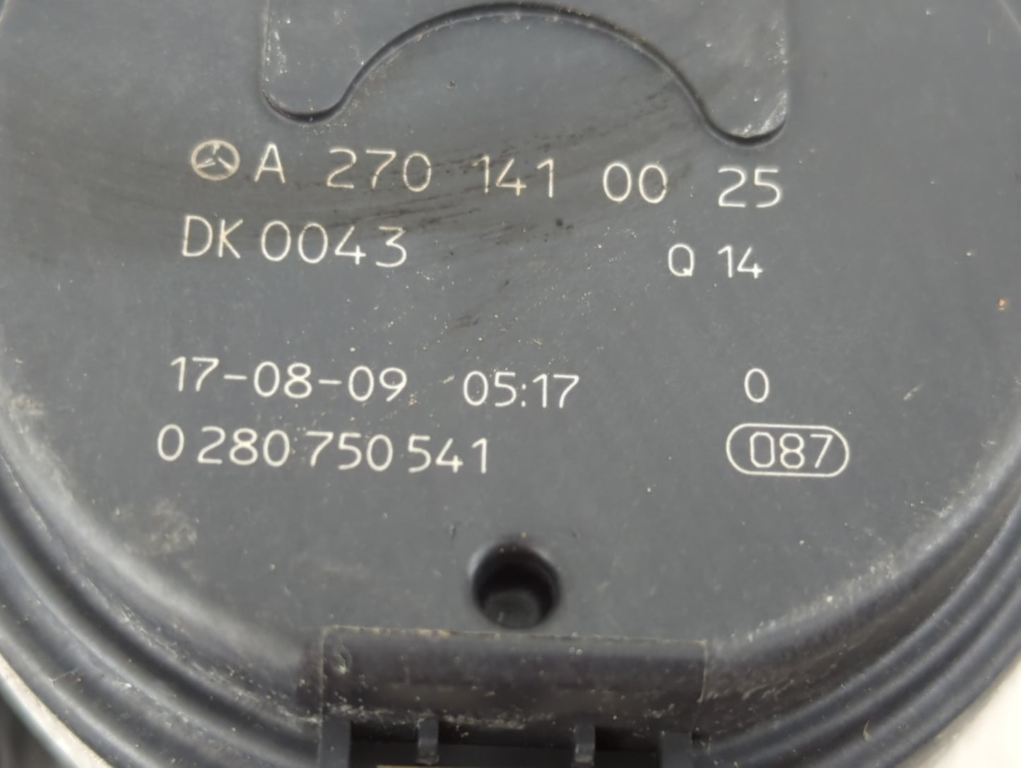 2018 Mercedes-Benz E350 Throttle Body P/N:A 270 141 00 25 Fits Fits 2013 2014 2015 2016 2017 2019 2020 2021 OEM Used Auto Pa