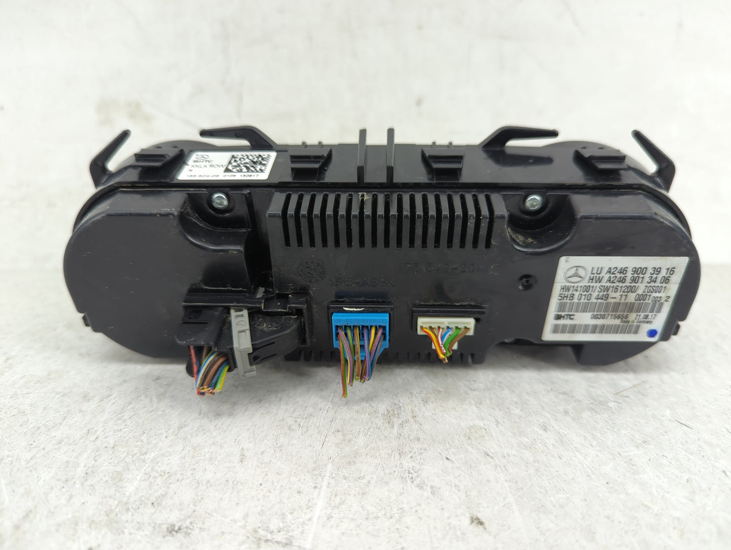 2015-2020 Mercedes-Benz Gla250 Climate Control Module Temperature AC/Heater Replacement Fits OEM Used Auto Parts - Oemusedau