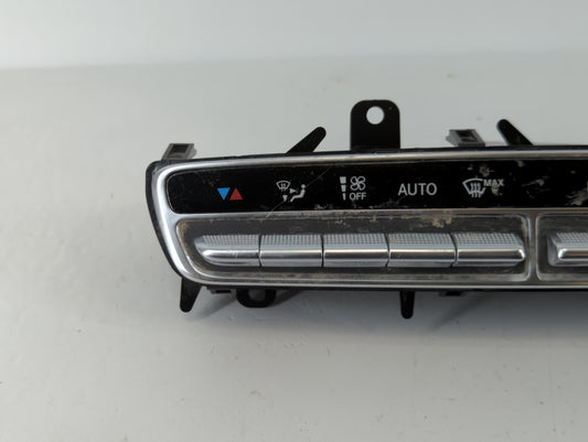 2018-2019 Mercedes-Benz Glc300 Climate Control Module Temperature AC/Heater Replacement P/N:A 205 905 88 13 Fits Fits 2018 2019 OEM Used Auto Parts