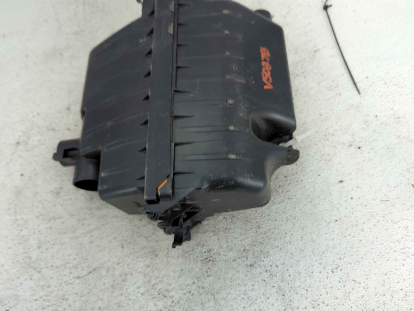 2014-2014 Mitsubishi Mirage Air Cleaner Intake-duct Hose Tube 1494154 - Oemusedautoparts1.com