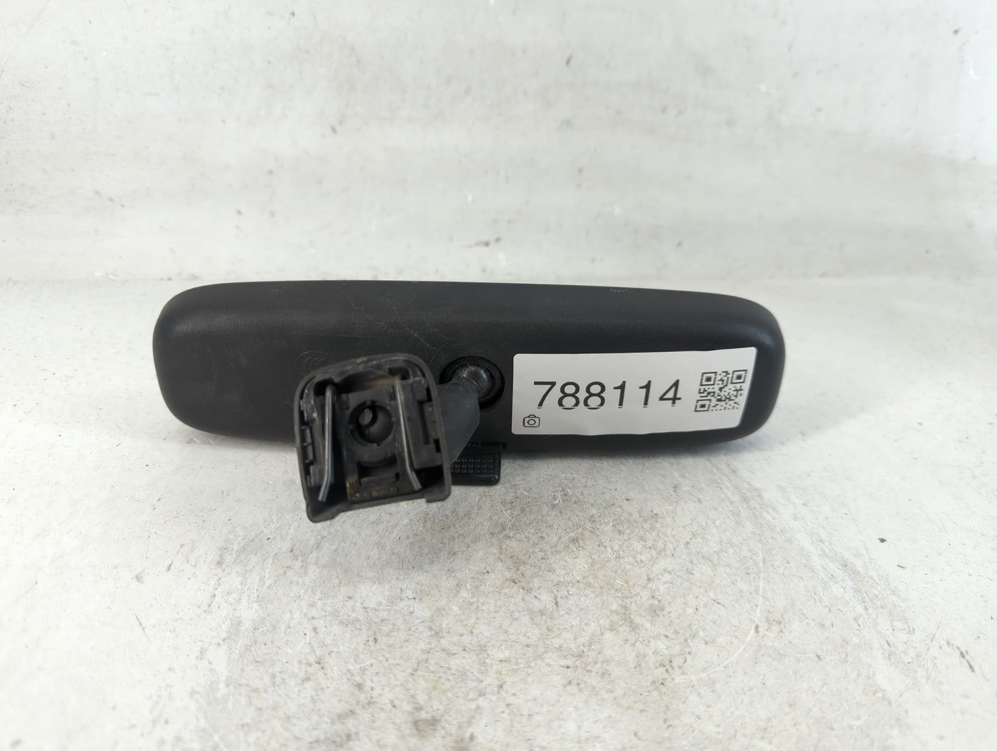 2014 Mitsubishi Mirage Interior Rear View Mirror Replacement OEM P/N:E402 2197 E405 2197 Fits OEM Used Auto Parts - Oemuseda