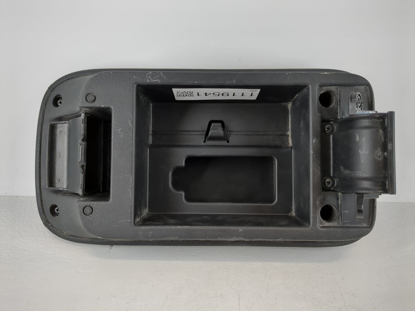 2014-2016 Mitsubishi Outlander Center Console Armrest Cover Lid Fits Fits 2014 2015 2016 OEM Used Auto Parts - Oemusedautopa