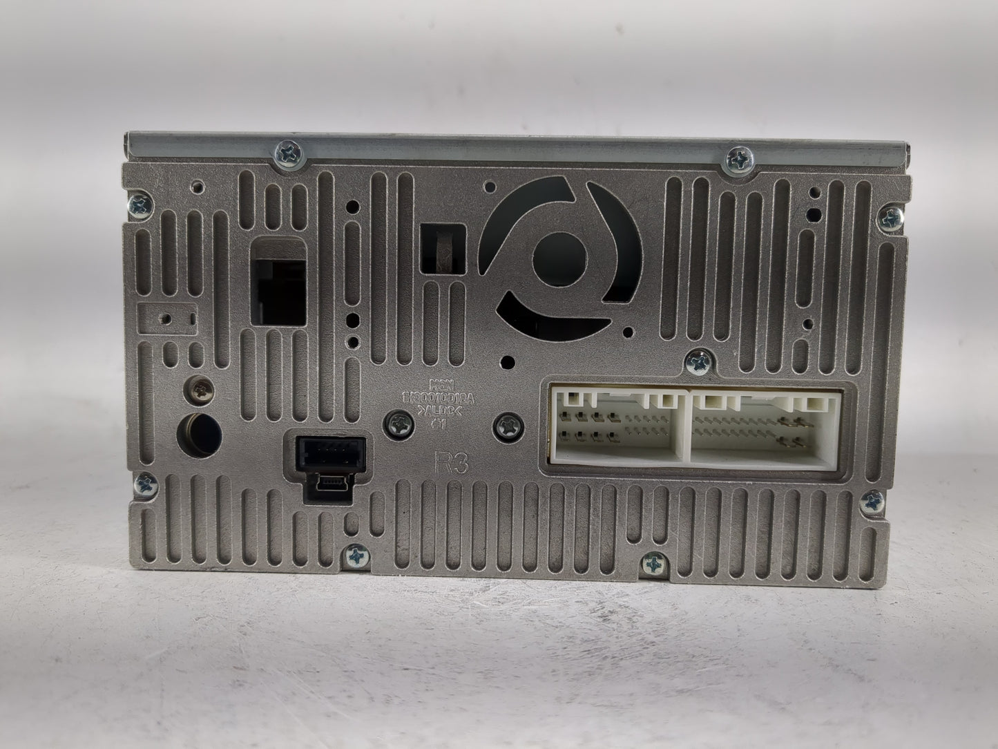 2018 Mitsubishi Outlander Radio AM FM Cd Player Receiver Replacement P/N:87104411 Fits OEM Used Auto Parts - Oemusedautopart