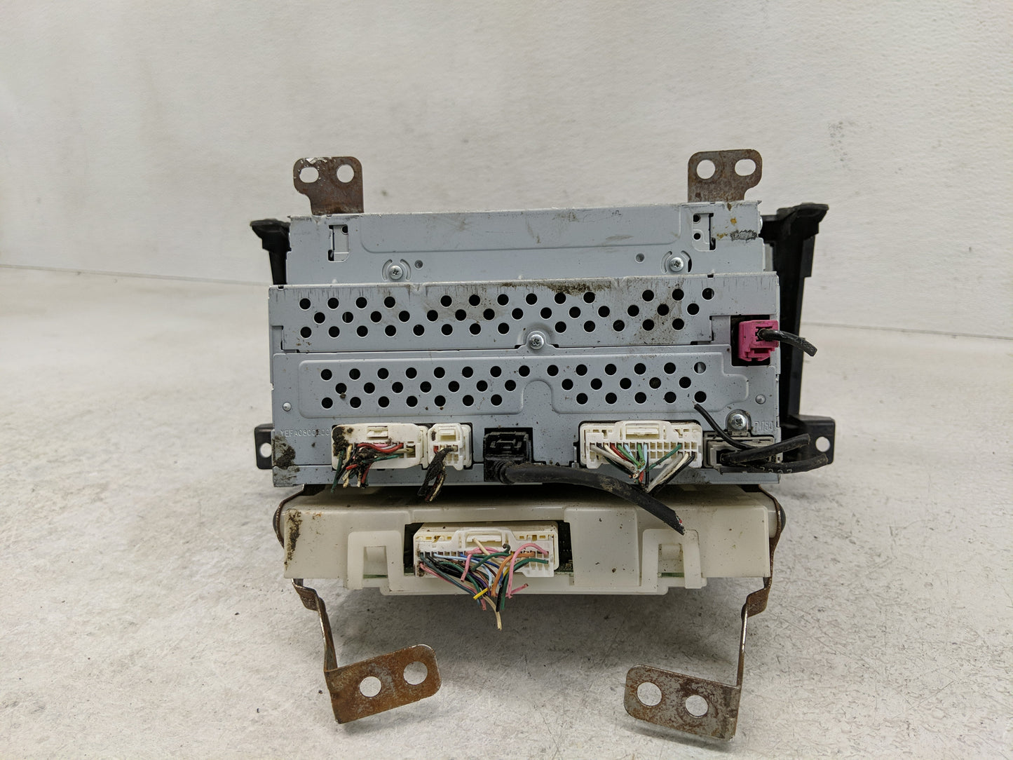 2018 Nissan Altima Radio AM FM Cd Player Receiver Replacement P/N:28185 9HU1C Fits OEM Used Auto Parts - Oemusedautoparts1.c