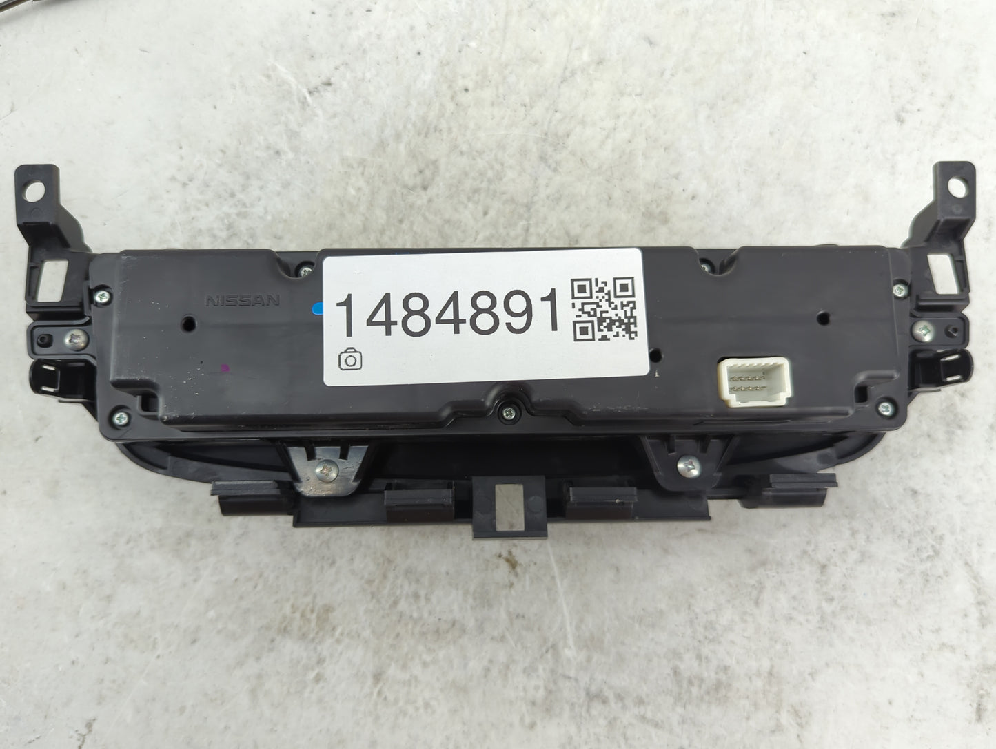 2018 Nissan Altima Climate Control Module Temperature AC/Heater Replacement Fits OEM Used Auto Parts - Oemusedautoparts1.com