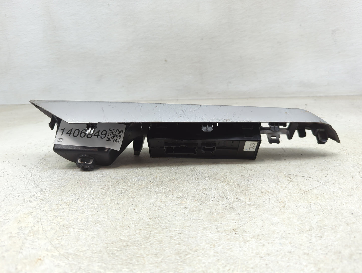 2018-2021 Nissan Kicks Master Power Window Switch Replacement Driver Side Left P/N:25401-5RL0A Fits Fits 2018 2019 2020 2021