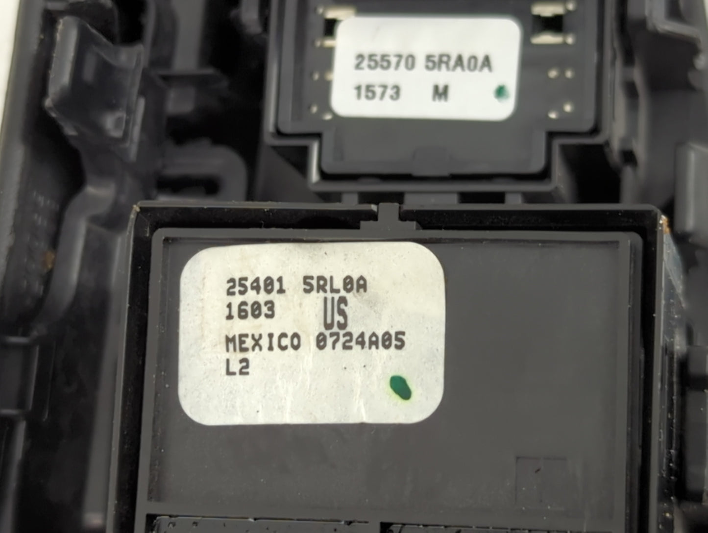 2018-2021 Nissan Kicks Master Power Window Switch Replacement Driver Side Left P/N:25401-5RL0A Fits Fits 2018 2019 2020 2021