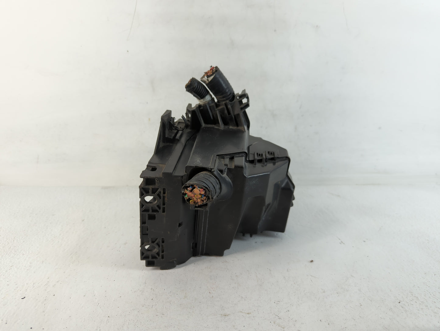 2015-2019 Nissan Micra Fusebox Fuse Box Panel Relay Module P/N:284B8 1HA0B Fits Fits 2013 2014 2015 2016 2017 2018 2019 OEM