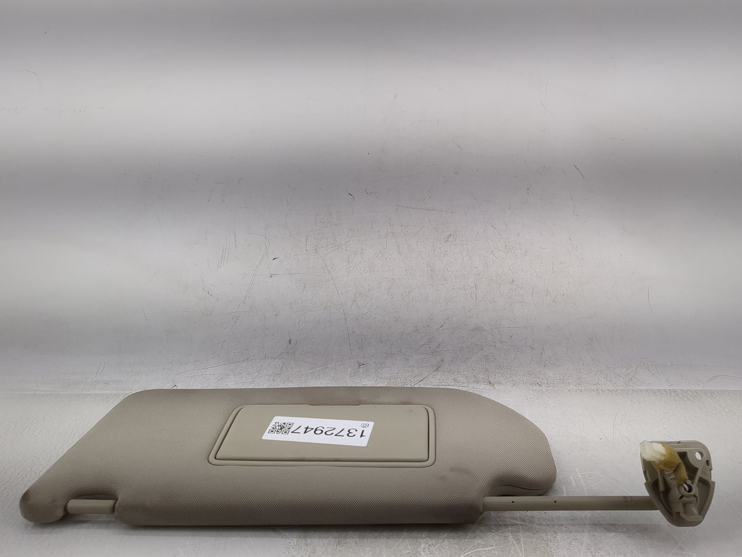 2015-2018 Nissan Murano Sun Visor Shade Replacement Driver Left Mirror Fits Fits 2015 2016 2017 2018 OEM Used Auto Parts - O