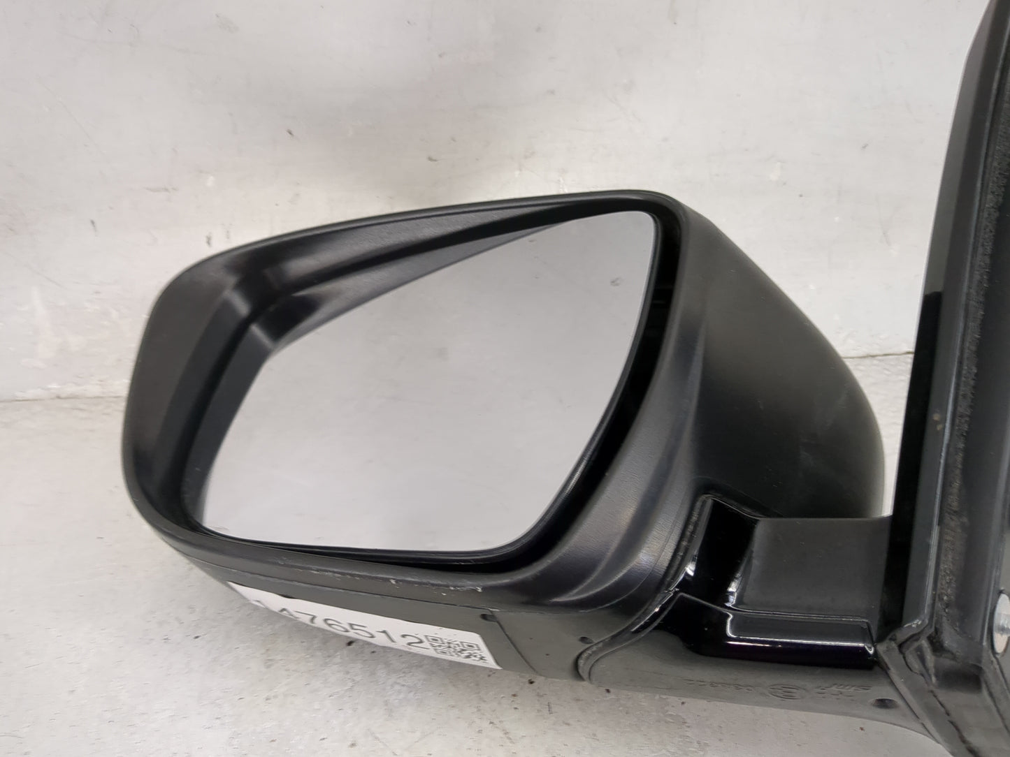 2016-2022 Nissan Murano Driver Side View Mirror - Left Door Mirror OEM Used - Oemusedautoparts1.com