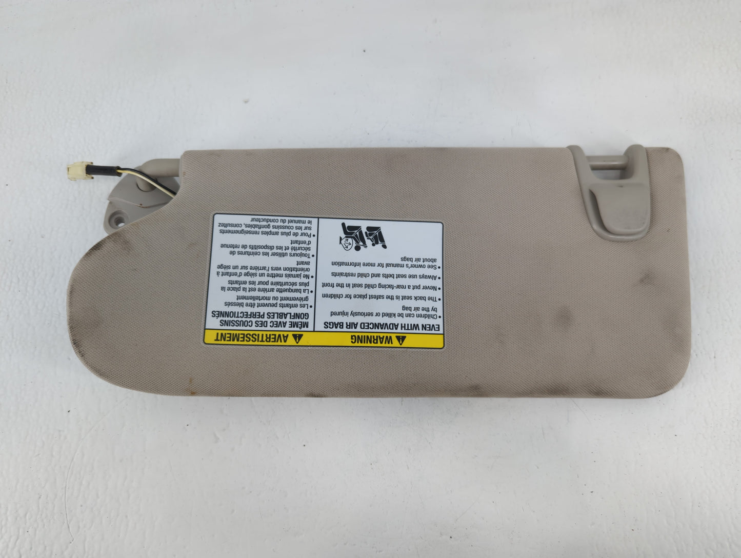 2015-2018 Nissan Murano Sun Visor Shade Replacement Passenger Right Mirror Fits Fits 2015 2016 2017 2018 OEM Used Auto Parts