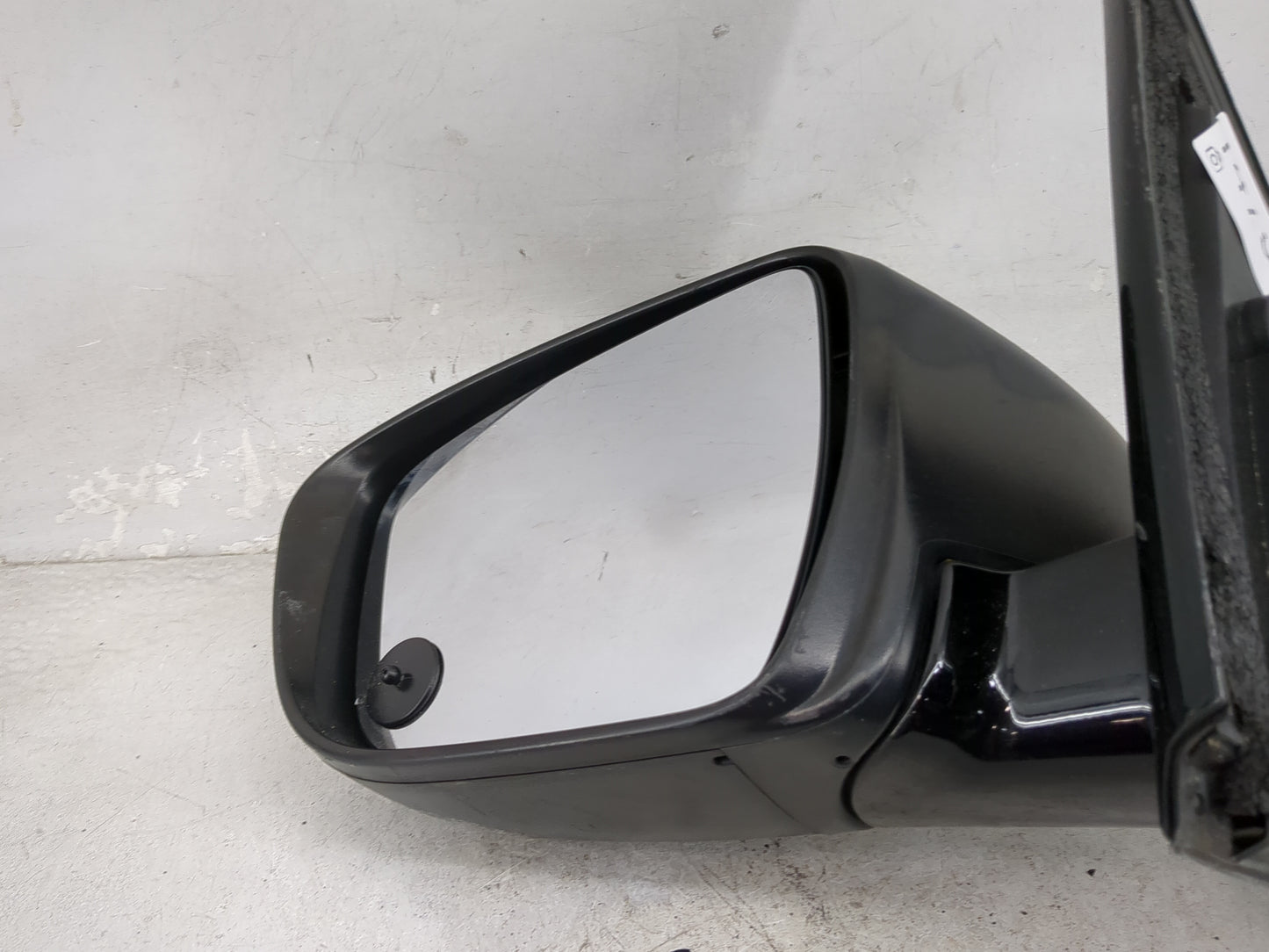 2018-2020 Nissan Pathfinder Driver Side View Mirror - Left Door Mirror OEM Used - Oemusedautoparts1.com