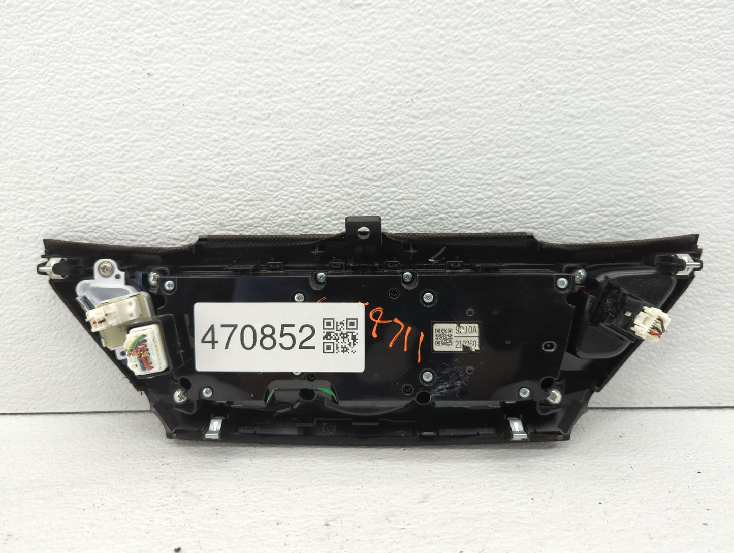 2017-2020 Nissan Pathfinder Radio Control Panel - Oemusedautoparts1.com
