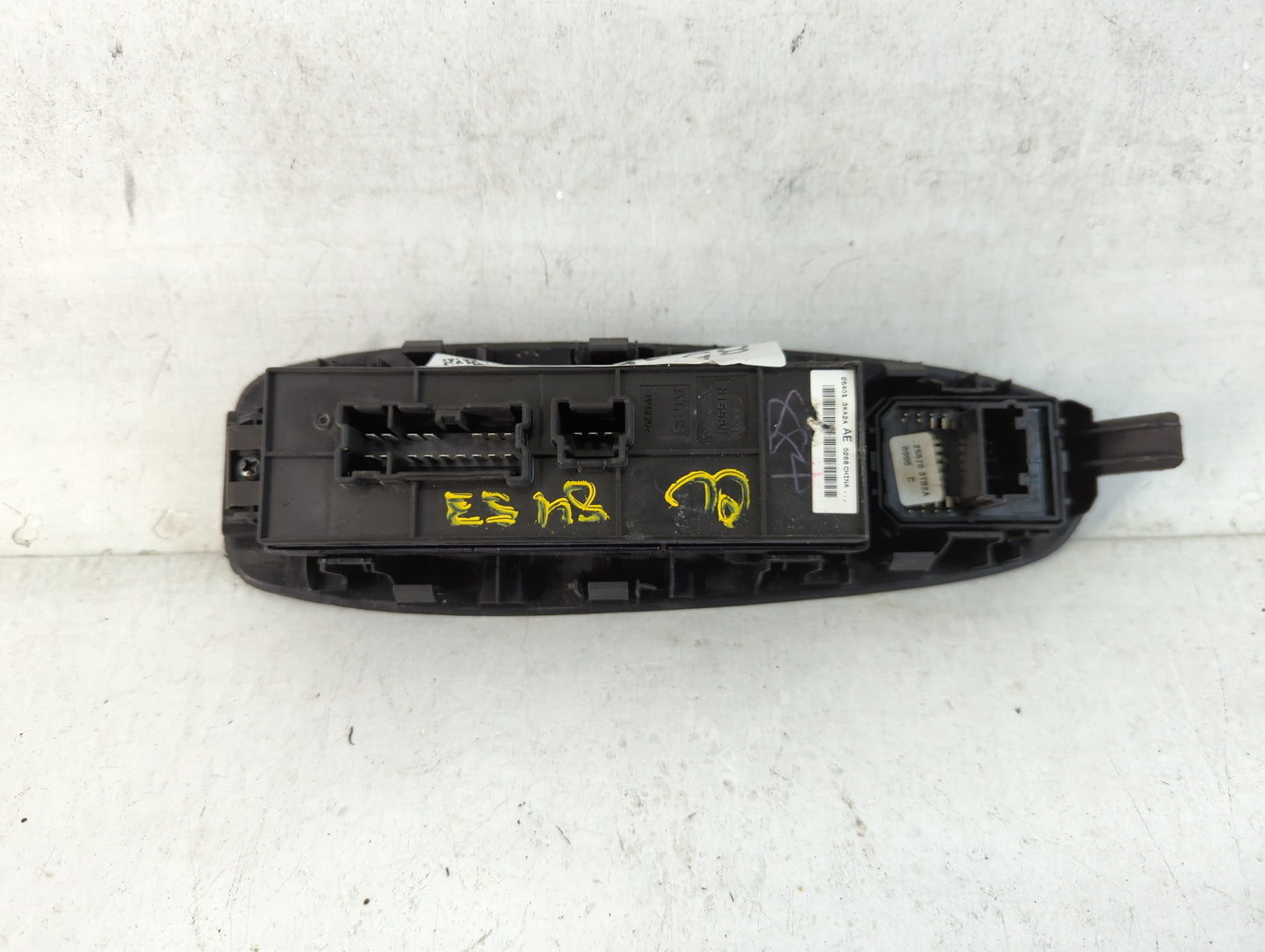 2013-2020 Nissan Pathfinder Master Power Window Switch Replacement Driver Side Left Fits OEM Used Auto Parts - Oemusedautopa
