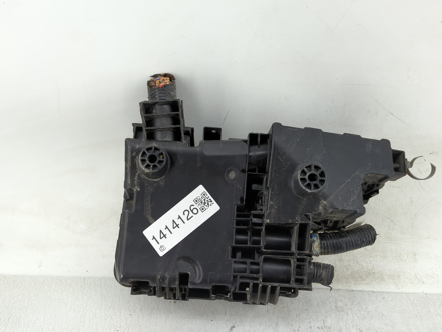 2017-2021 Nissan Qashqai Fusebox Fuse Box Panel Relay Module Fits Fits 2017 2018 2019 2020 2021 2022 OEM Used Auto Parts - O
