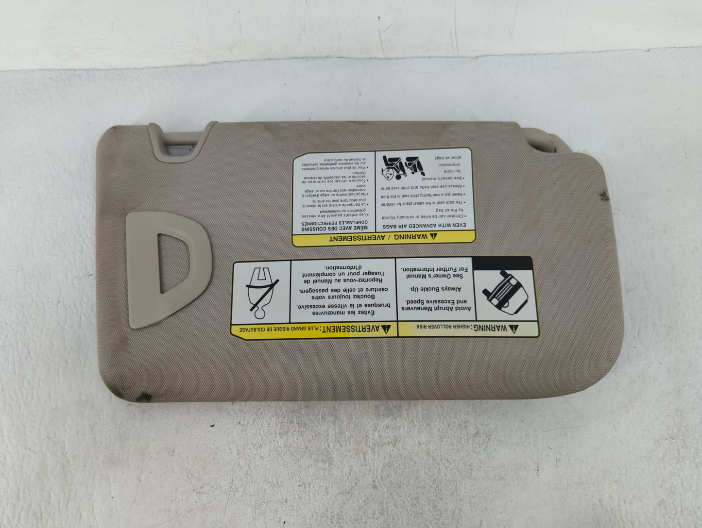 2018-2020 Nissan Rogue Sun Visor Shade Replacement Driver Left Mirror Fits Fits 2018 2019 2020 OEM Used Auto Parts - Oemused