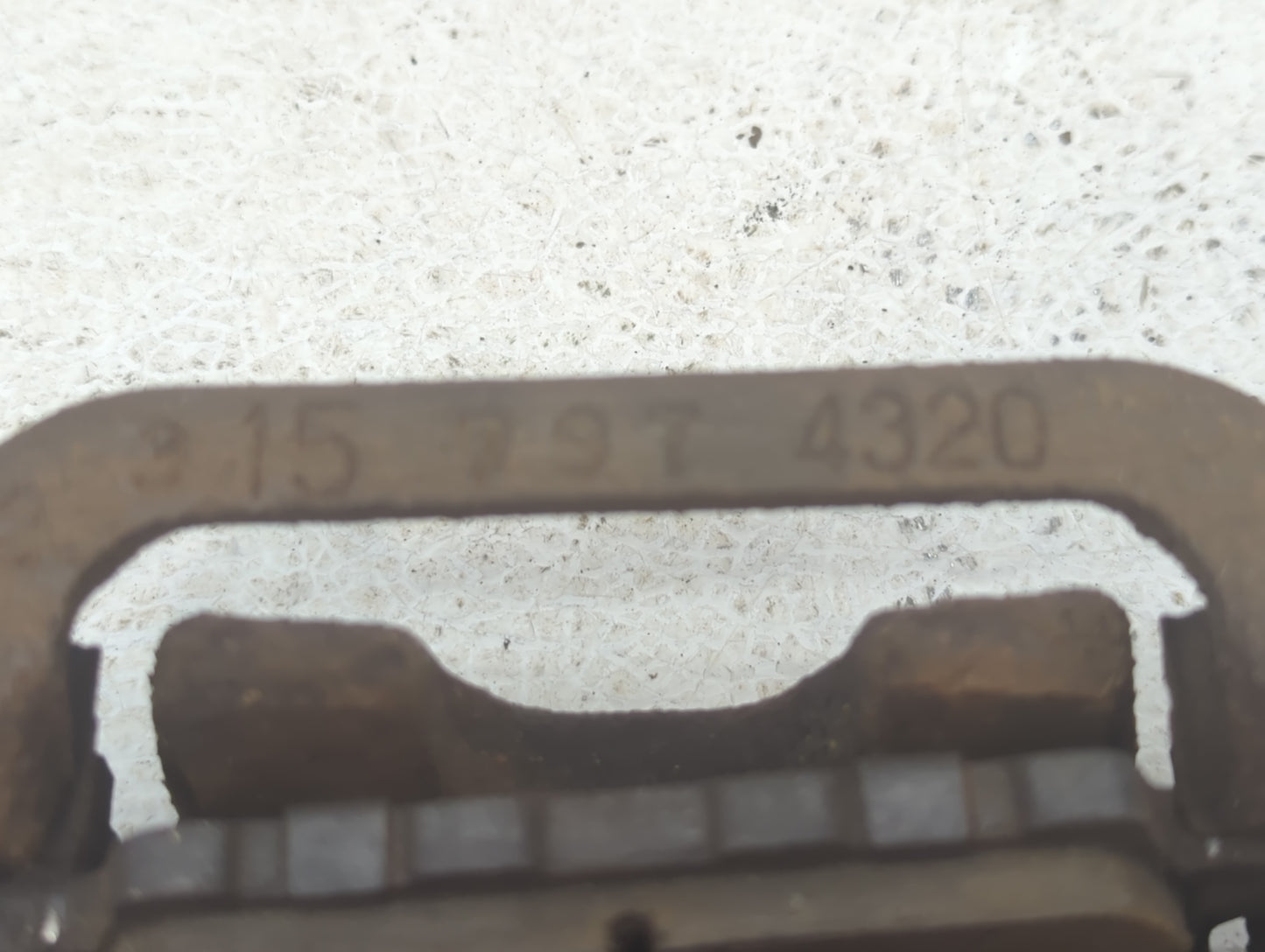2016-2020 Nissan Rogue Front Driver Left Brake Caliper 701384 - Oemusedautoparts1.com