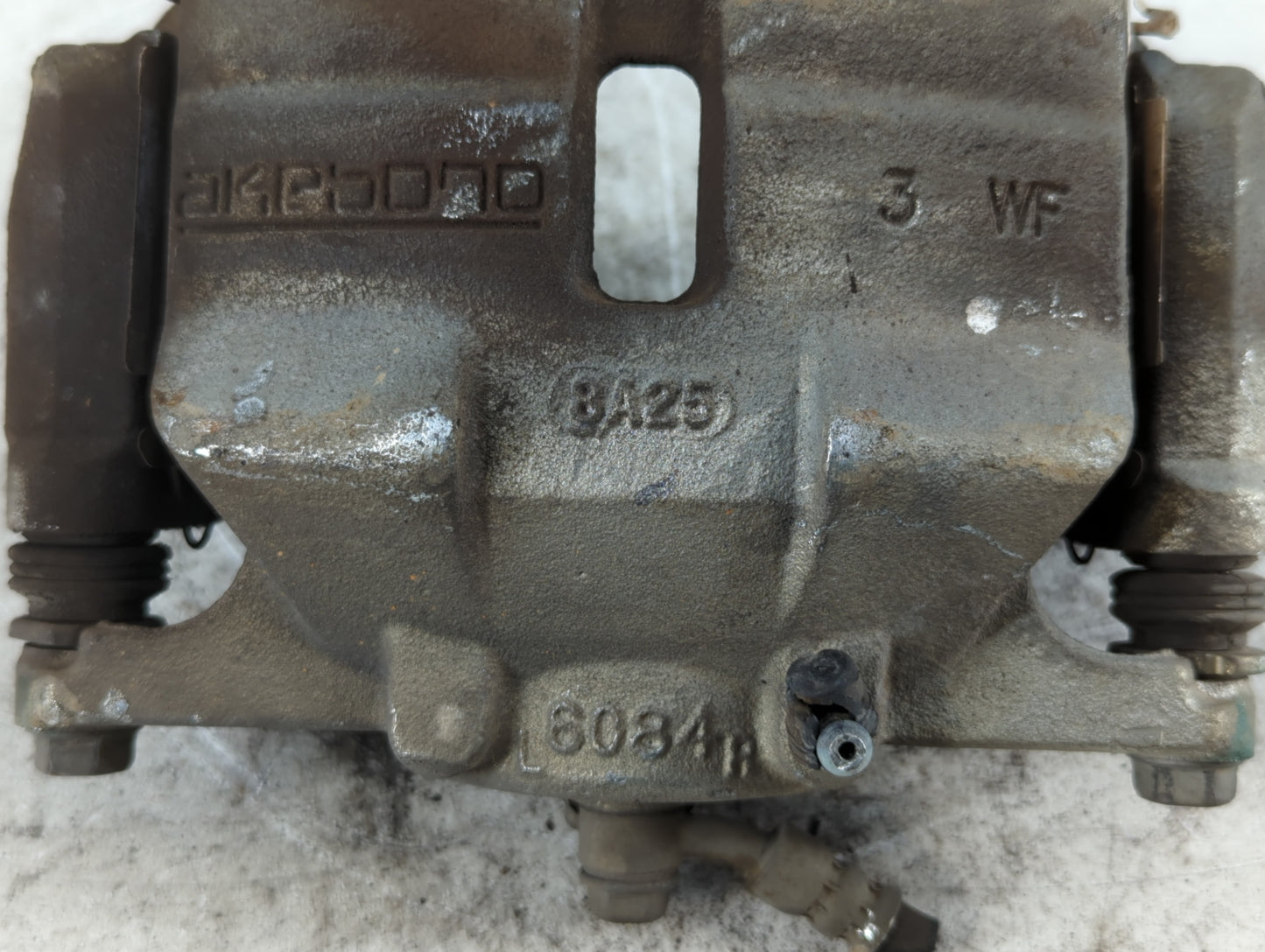 2014-2020 Nissan Rogue Front Passenger Right Brake Caliper 775215 - Oemusedautoparts1.com